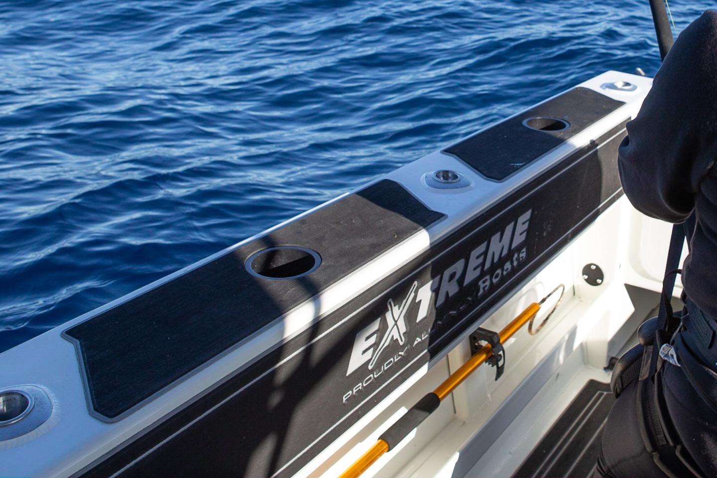 Extreme Boats - plain brushed