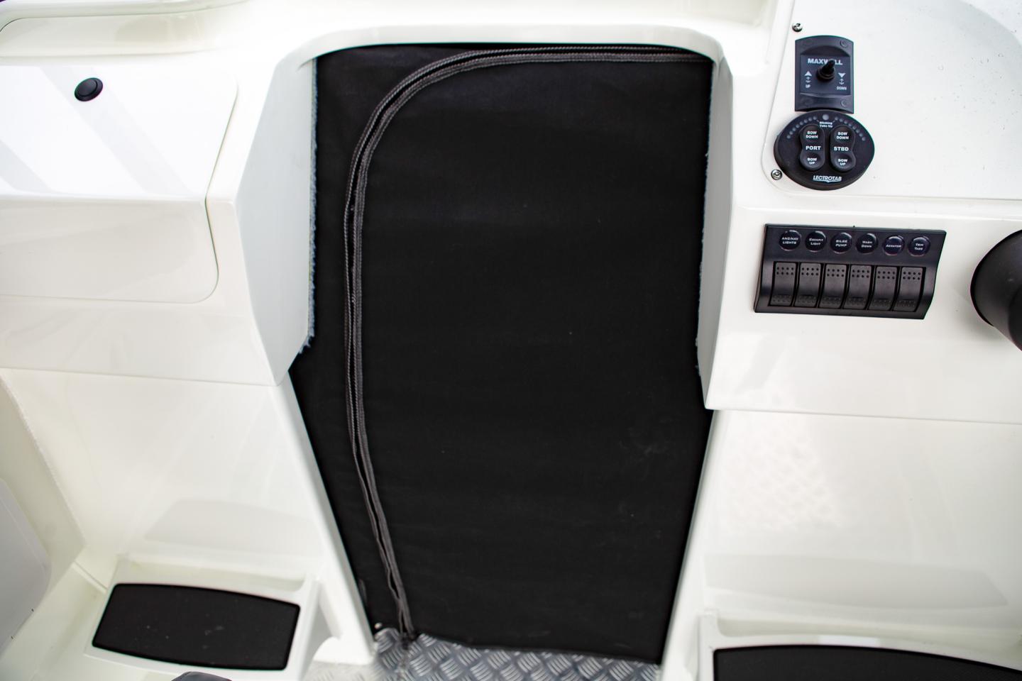 Extreme Boats upholstered privacy curtain with zip