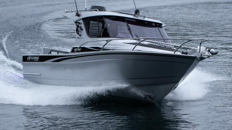 extremeboats-795xst-front-on.jpg