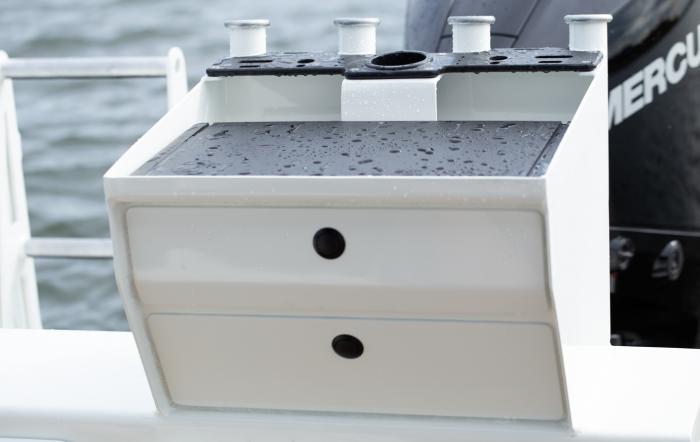 extremeboats-2-drawer-bait-station.jpg