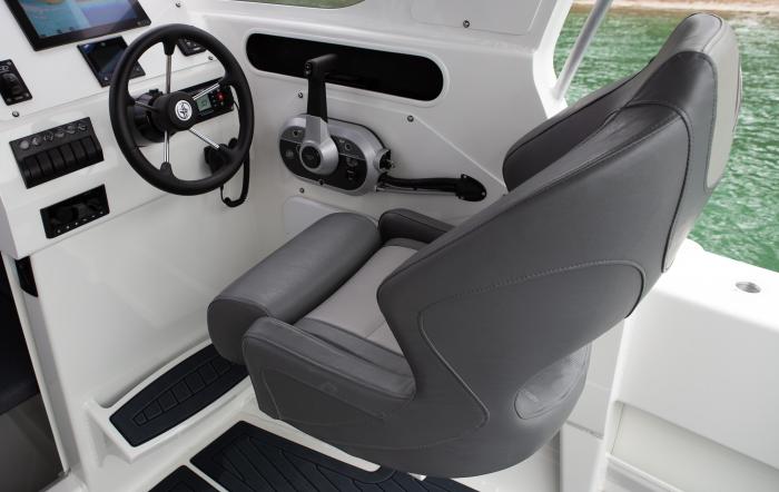 Extreme Boats - Bolstered seat